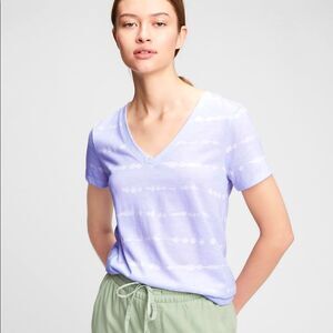 Gap purple and white tie dye shirt